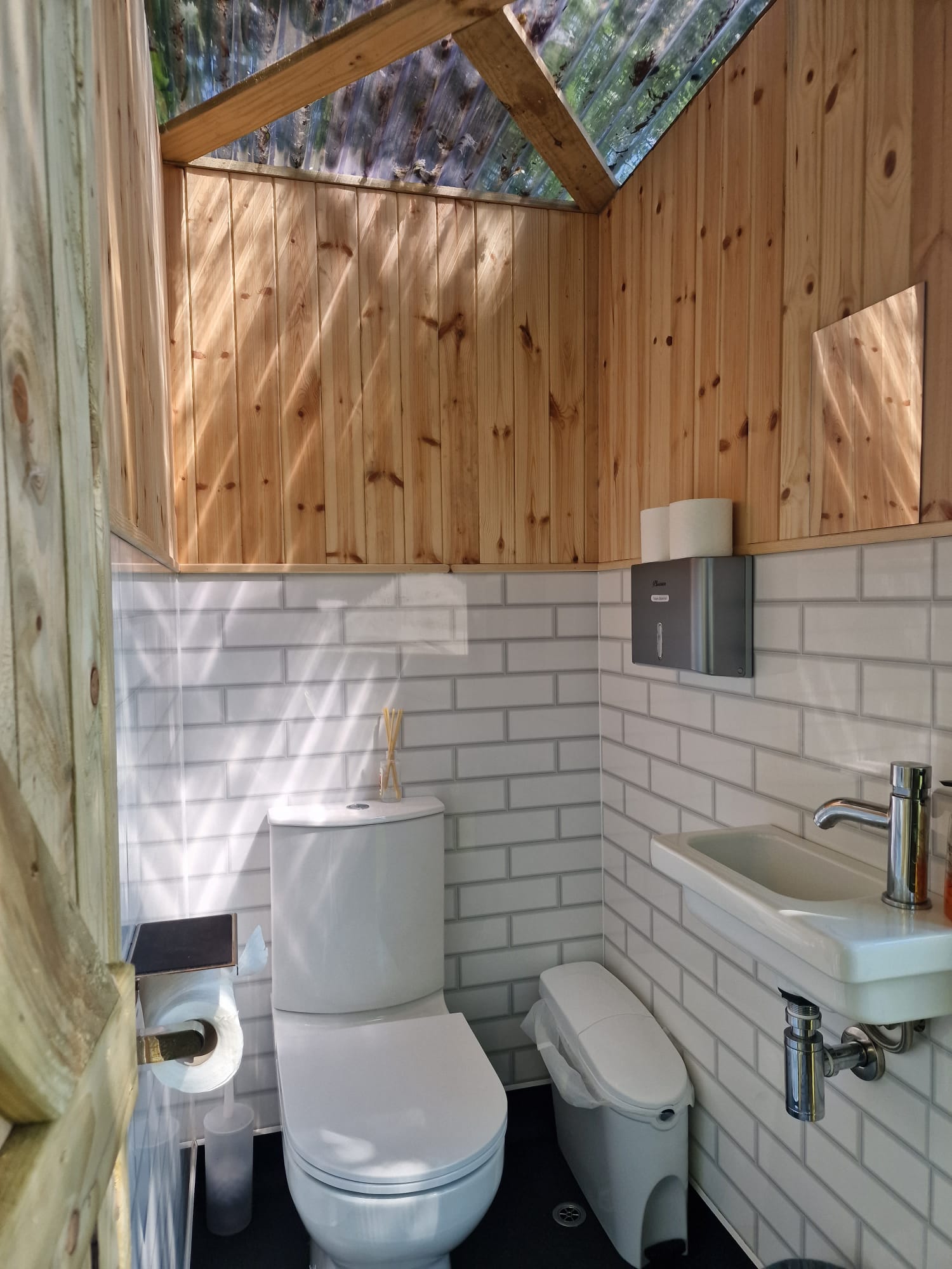 BTV Semi / Off-Grid Toilets & Showers