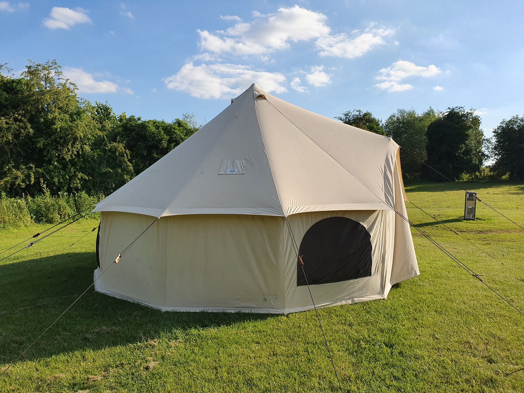 4m Bell Tents – Bell Tent Village